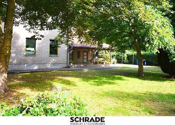 ...mit 3-fach Verglasung und PV-Anlage