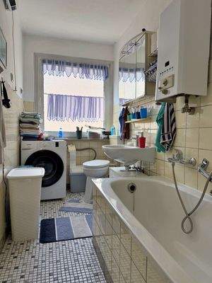 Haus B_1.OG rechts Bad