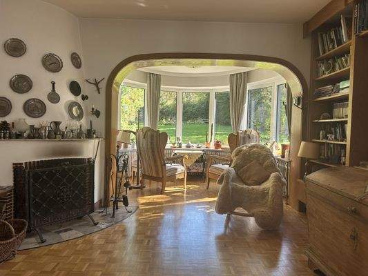 Wohn-/Essbereich mit Kamin
