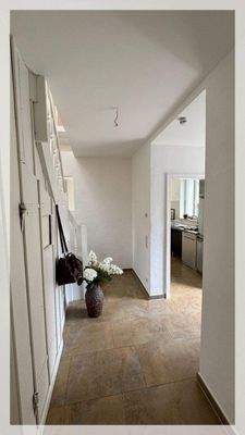 Diele mit Treppenaufgang