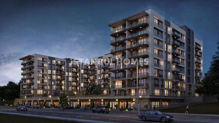 Lake-View Flats with Pool and Parking in İstanbul Avcılar