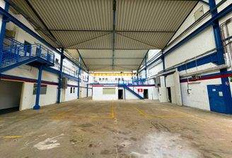 INNENAUFNAHME HALLE 2