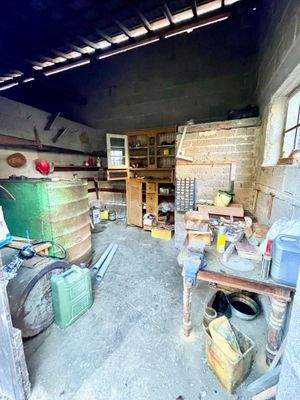 Außen_Werkstatt im Nebengebäude.jpeg