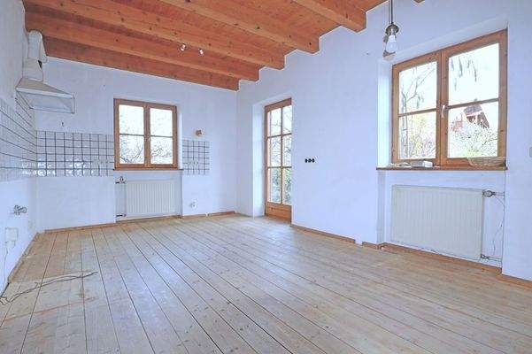 Küche mit Essbereich