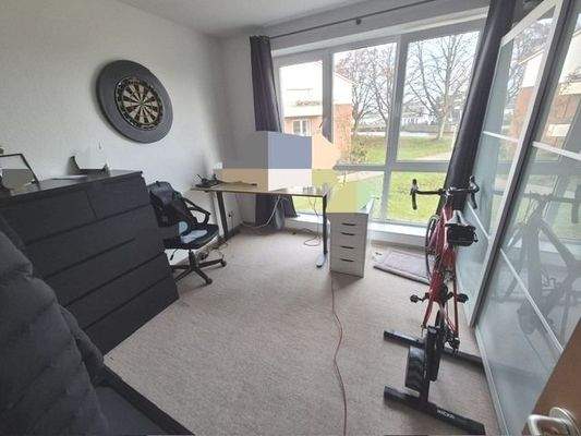 Kinderzimmer_ Büro.jpg