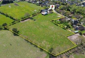 Hauskoppel mit zwei bis drei Baugrundstücken 1