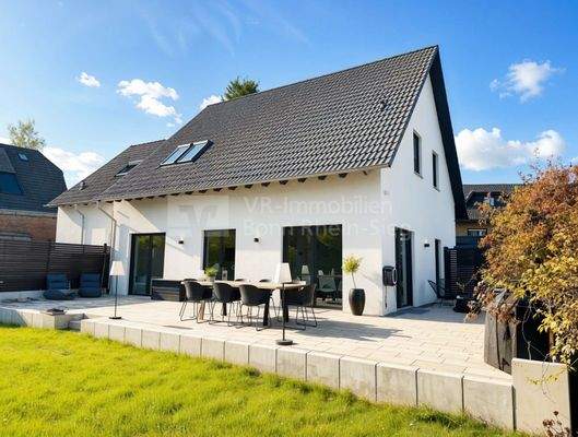 Hinteransicht - (KI bearbeitet)