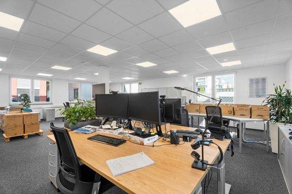 5Plus Immo Gewerbeobjekt Miete Würselen