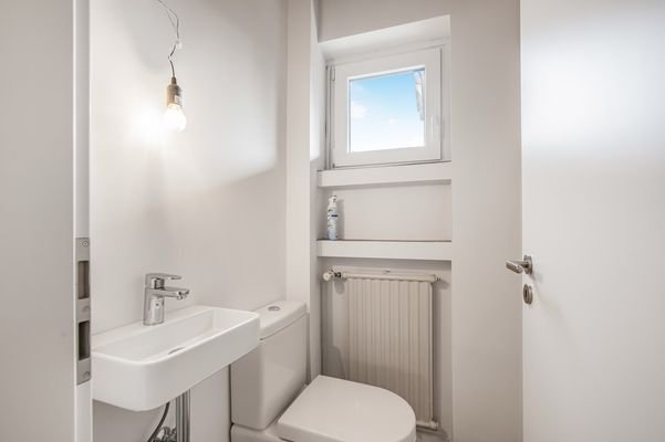 Gäste-WC Erdgeschoss