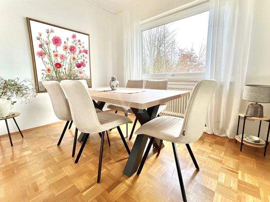 Essbereich mit Blick