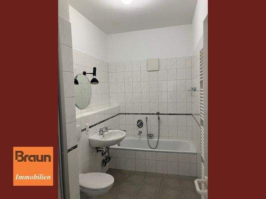 3,5-Zimmer-Mietwohnung, VS-S, Bad