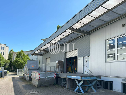 Außenansicht Andienung - JLL