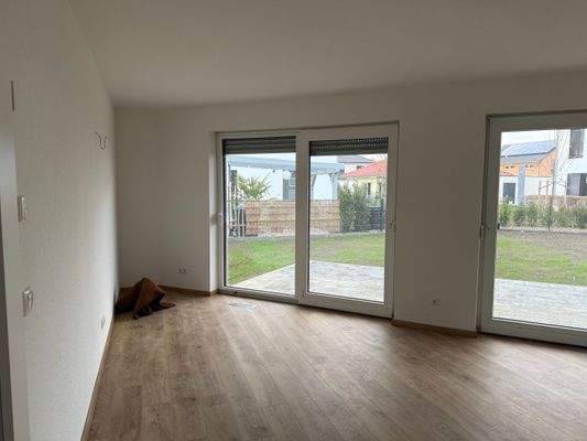 Wohn- I Esszimmer (1).jpeg