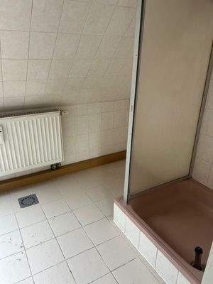 Bad Wohnung Dachgeschoss