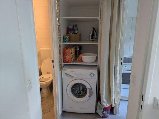 Waschmaschine zw Bad + Küche.jpg