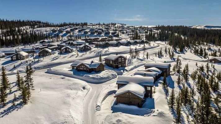 Varden Lodge_1.jpg