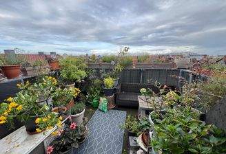 Dachterrasse mit 360 Grad Rundumblick. Ganz für sich alleine. Geschützt vor fremden Blicken.