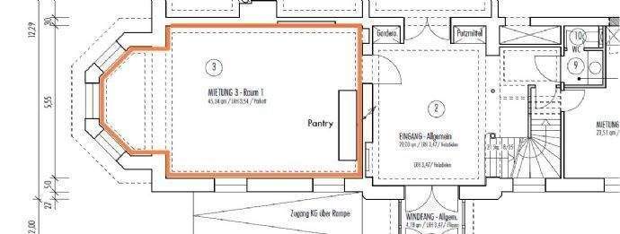 Büro - rechts davon Entré und Gemeinschafts-WC