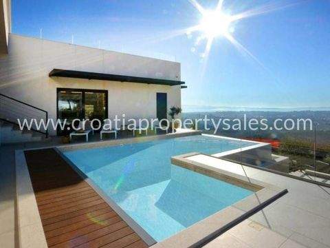 Manus - Bol - Gripe Häuser, Manus - Bol - Gripe Haus kaufen