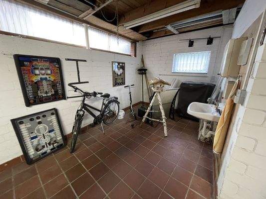 Abstellraum Garage