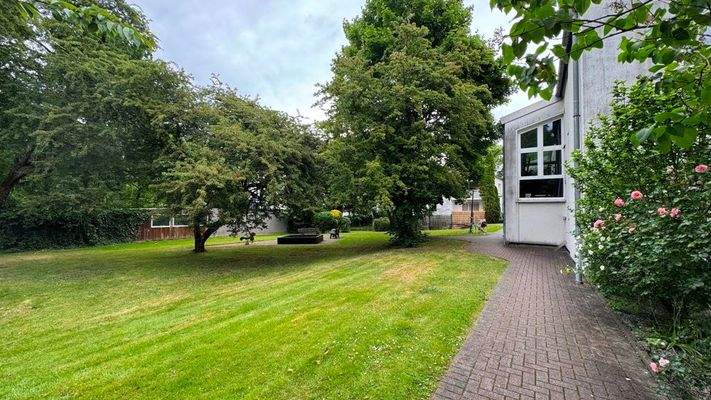 gepflegte Grünanlage