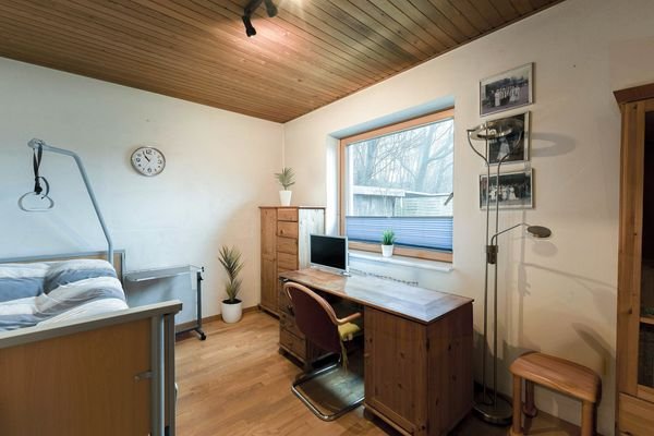 Schlafzimmer 2