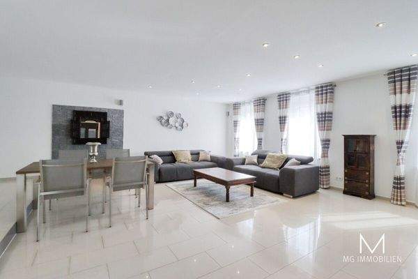 Wohnzimmer Wohnung OG