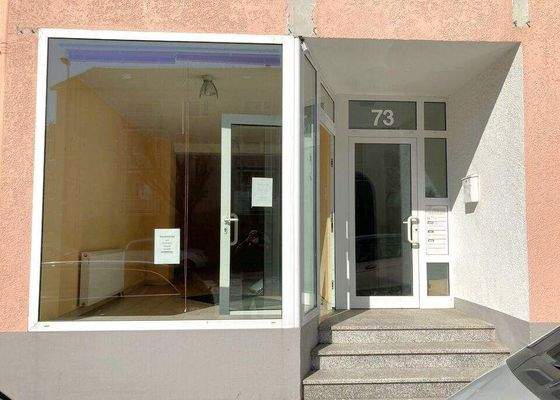 d82f572b-489d-489b-b80f-d3c3d83b5a57-1923832485.jp