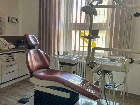 Praxis-Behandlungszimmer