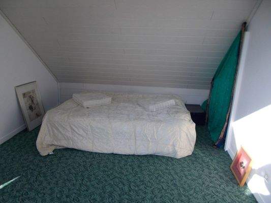 und Gästezimmer incl. Duschbad