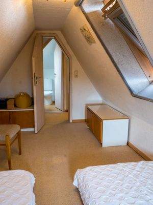 DG - Whg. 2 - Empore - Gästezimmer 8300.jpg