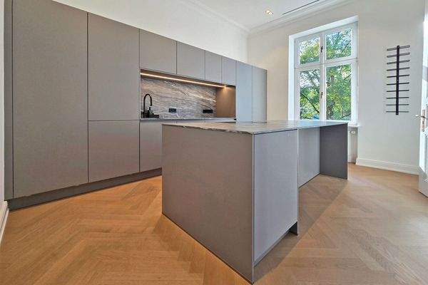 Küche mit Kochinsel