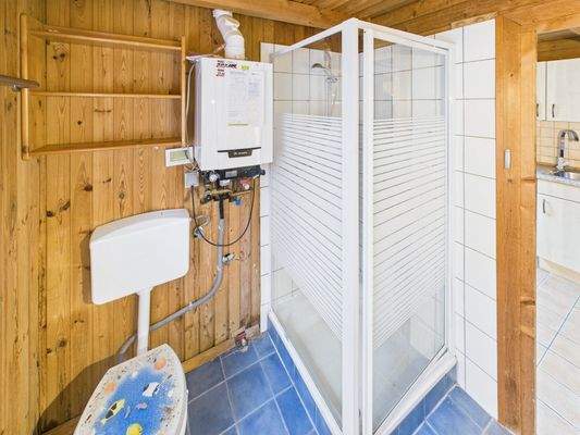 CAM03784G0-PR0099-STILL016