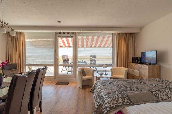 9022MS-02 Wohn-/Schlafbereich