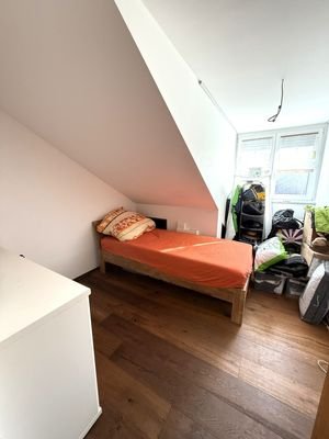 Kinderzimmer mit Gaube