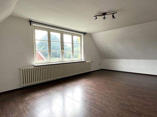 Wohnzimmer im Dachgeschoss