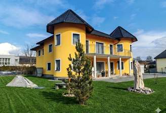 Außenansicht - Rasenfarbe mit KI bearbeitet