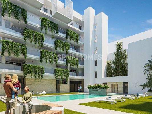 2 and 3-Bedroom Apartments Near the Sea in Torrevieja