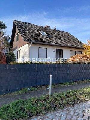 Straßenseitige Hausansicht