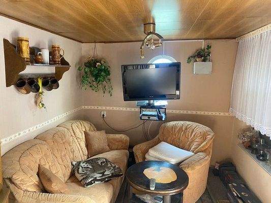 Wohnzimmer Gartenhaus 1.jpeg