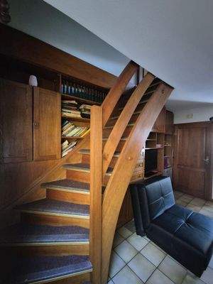 Aufgang ins 1. OG.jpg