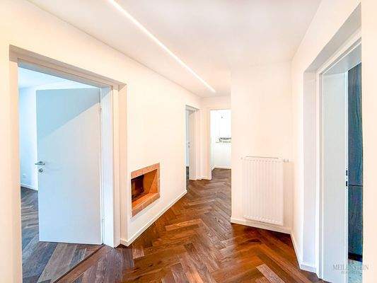 22d1319b-2e53-44f8-80ea-cbc9dba282cf_original