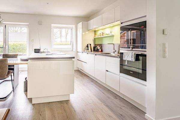 Alles hell und freundlich.