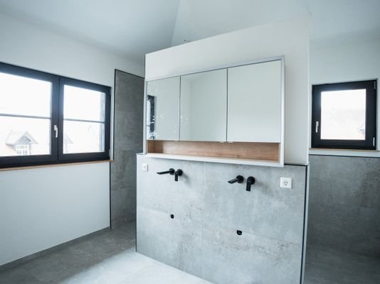 Tageslichtbad mit WC...