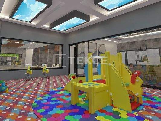 Real Estate in a Complex Near the Sea in Mahmutlar Alanya