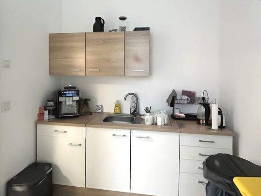 Lokal 1 - Teeküche / Aufenthaltsraum