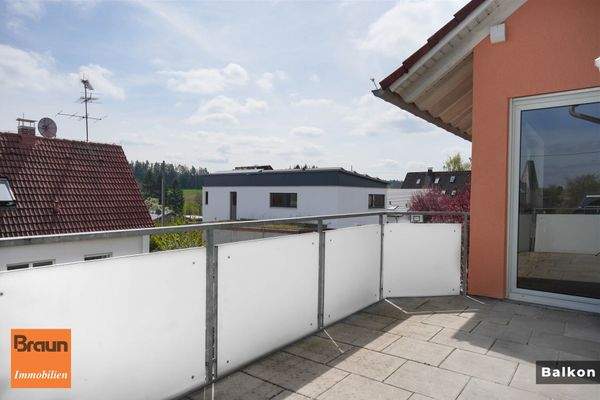 3,5-Zimmer-ETW, Balkon