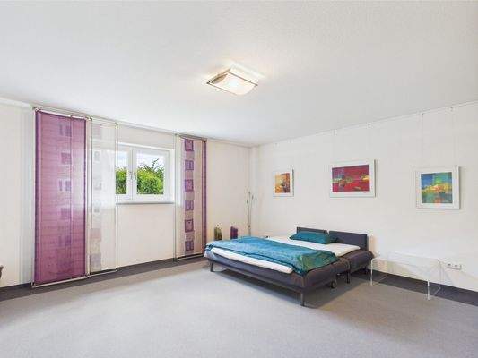 Schlafzimmer UG