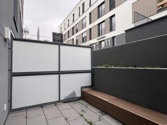 Terrasse unten