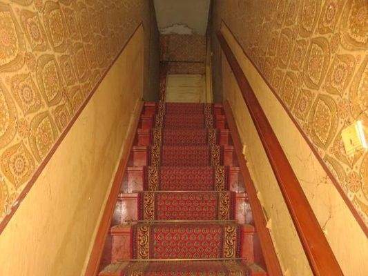 Treppenaufgang zum DG